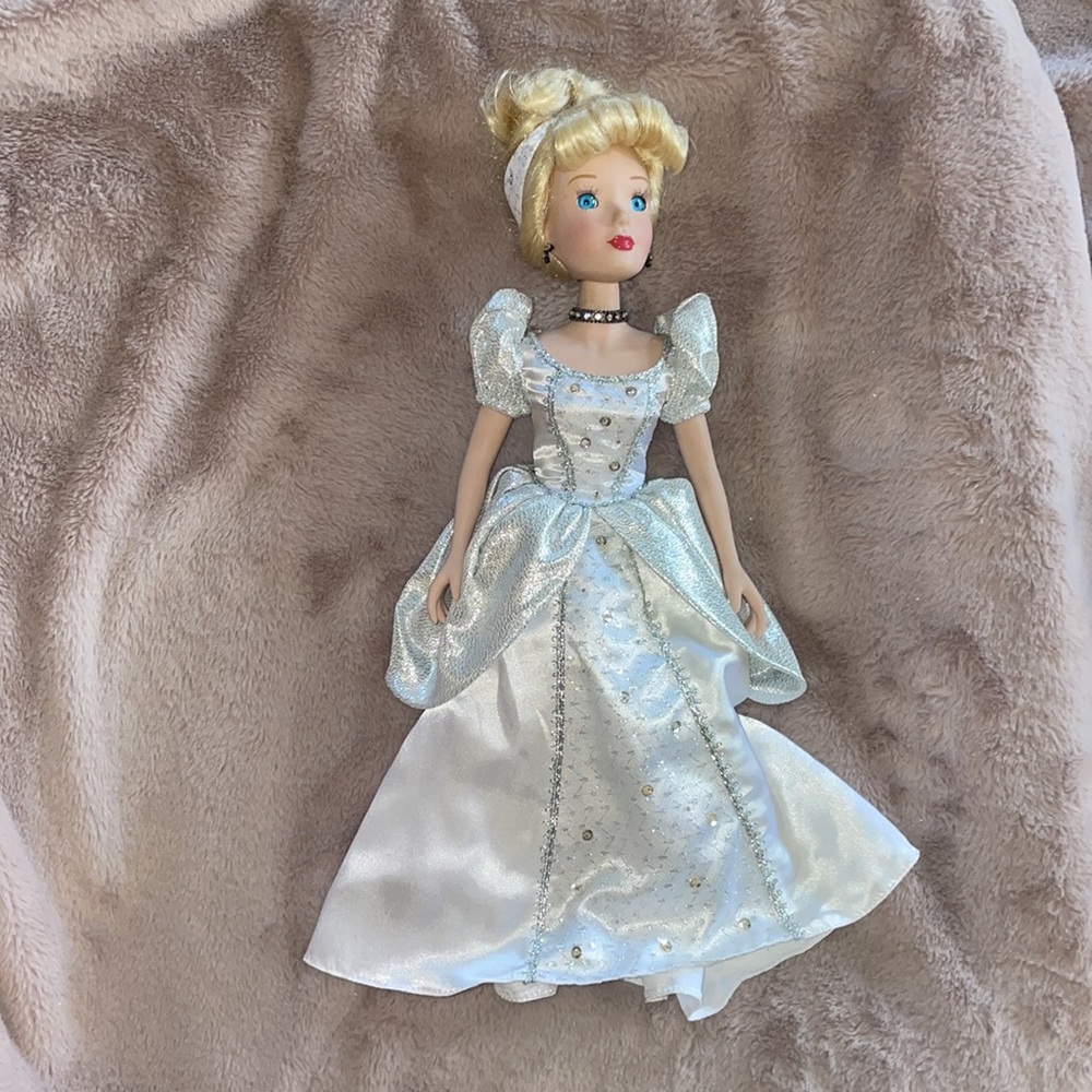 Vintage Disney ceramic Cinderella doll